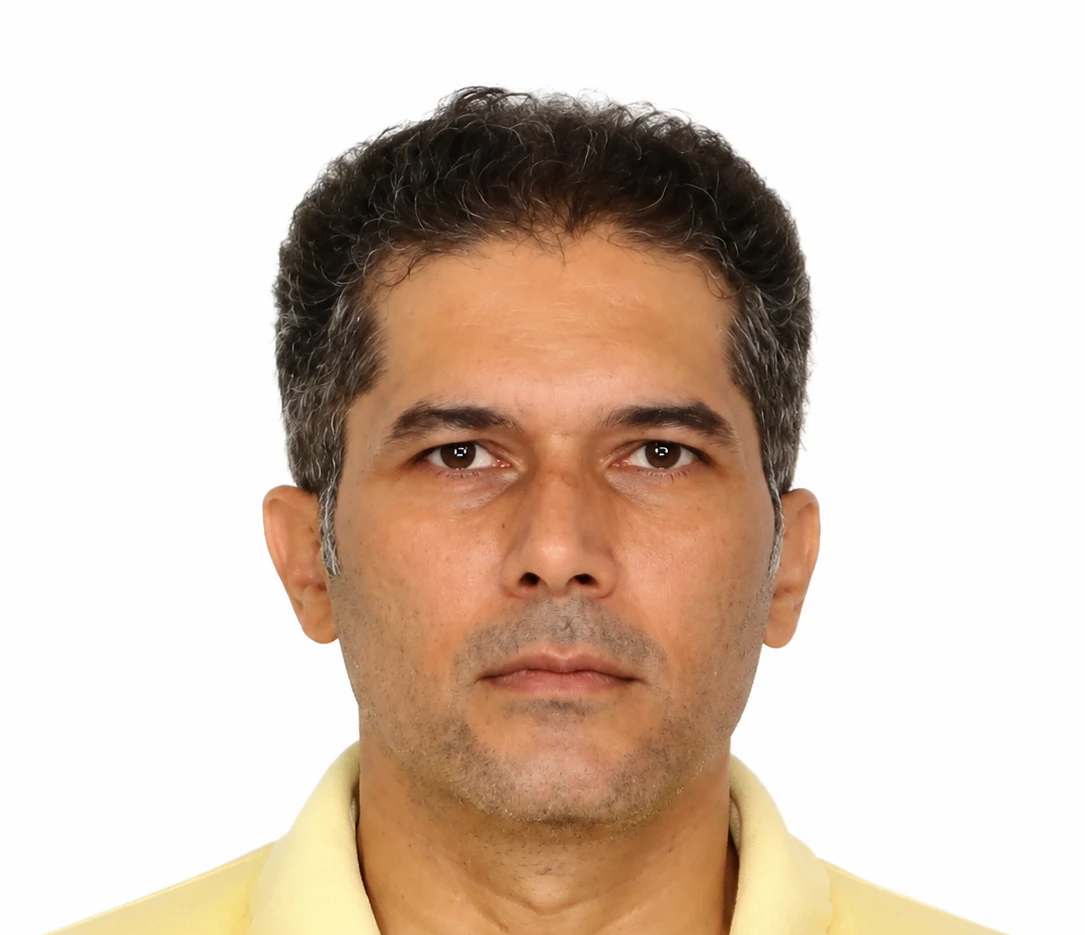 سید علی عطاران